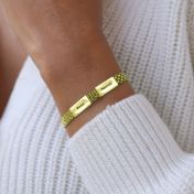 Melissa Texture Chain Name Bracelet [18K Gold Vermeil]